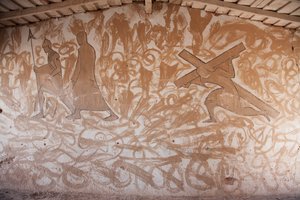 Murales peintes par des prisonniers politiques sur les murs d